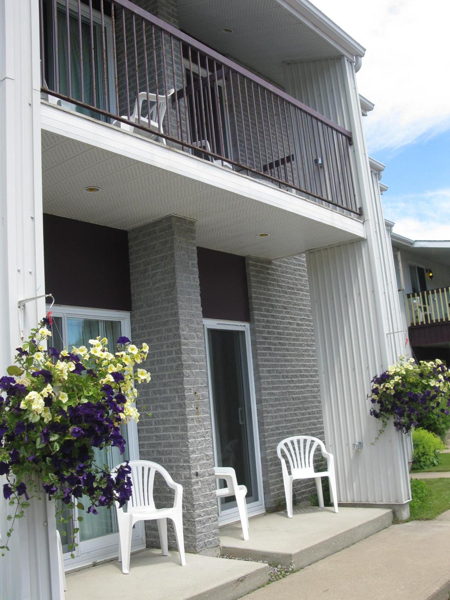 Motel De L'anse A L'eau Tadoussac